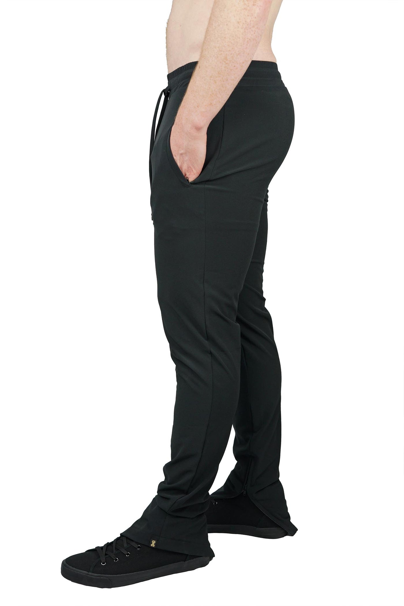 Man wearing mens slim pants from Ekoluxe